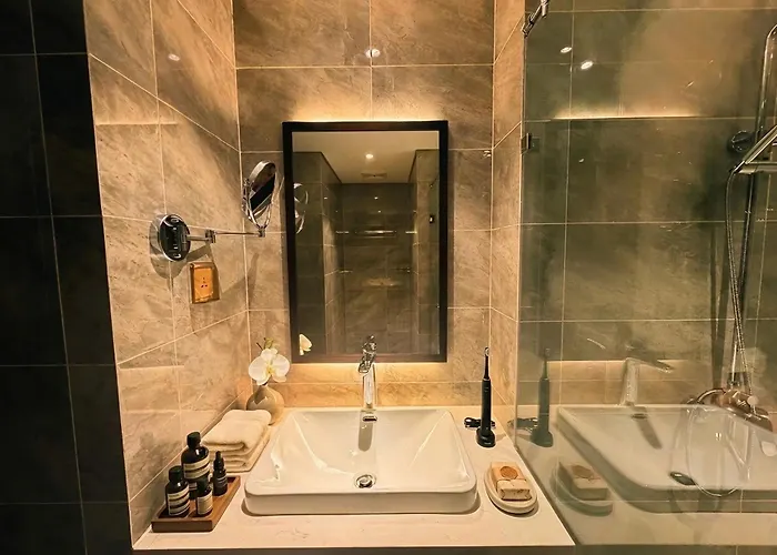 Studio, 2br Ocean View - The Sapphire * Hạ Long